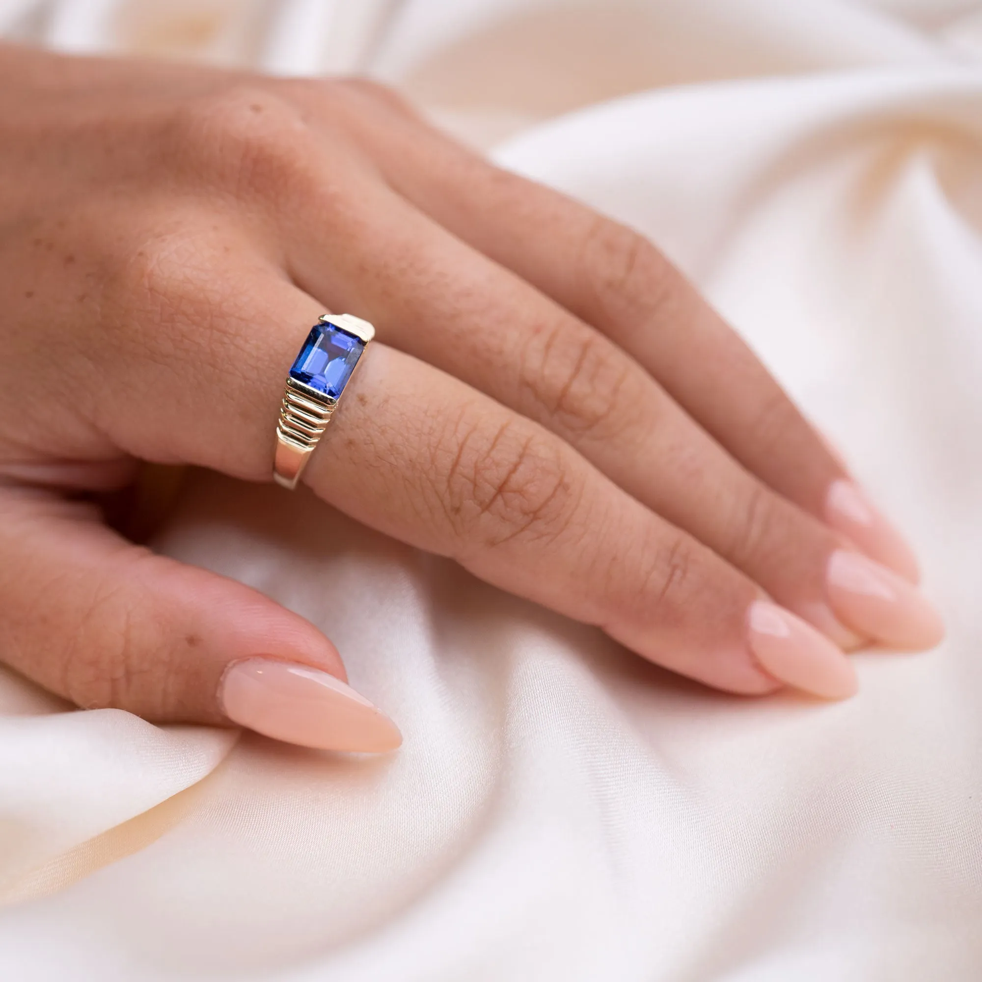 14k Tanzanite Pyramid Ring