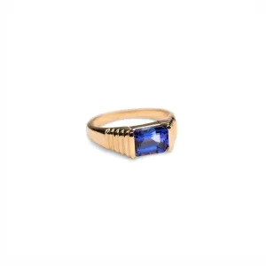 14k Tanzanite Pyramid Ring