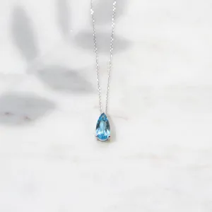 14k White Gold Pear Shaped Swiss Blue Topaz
