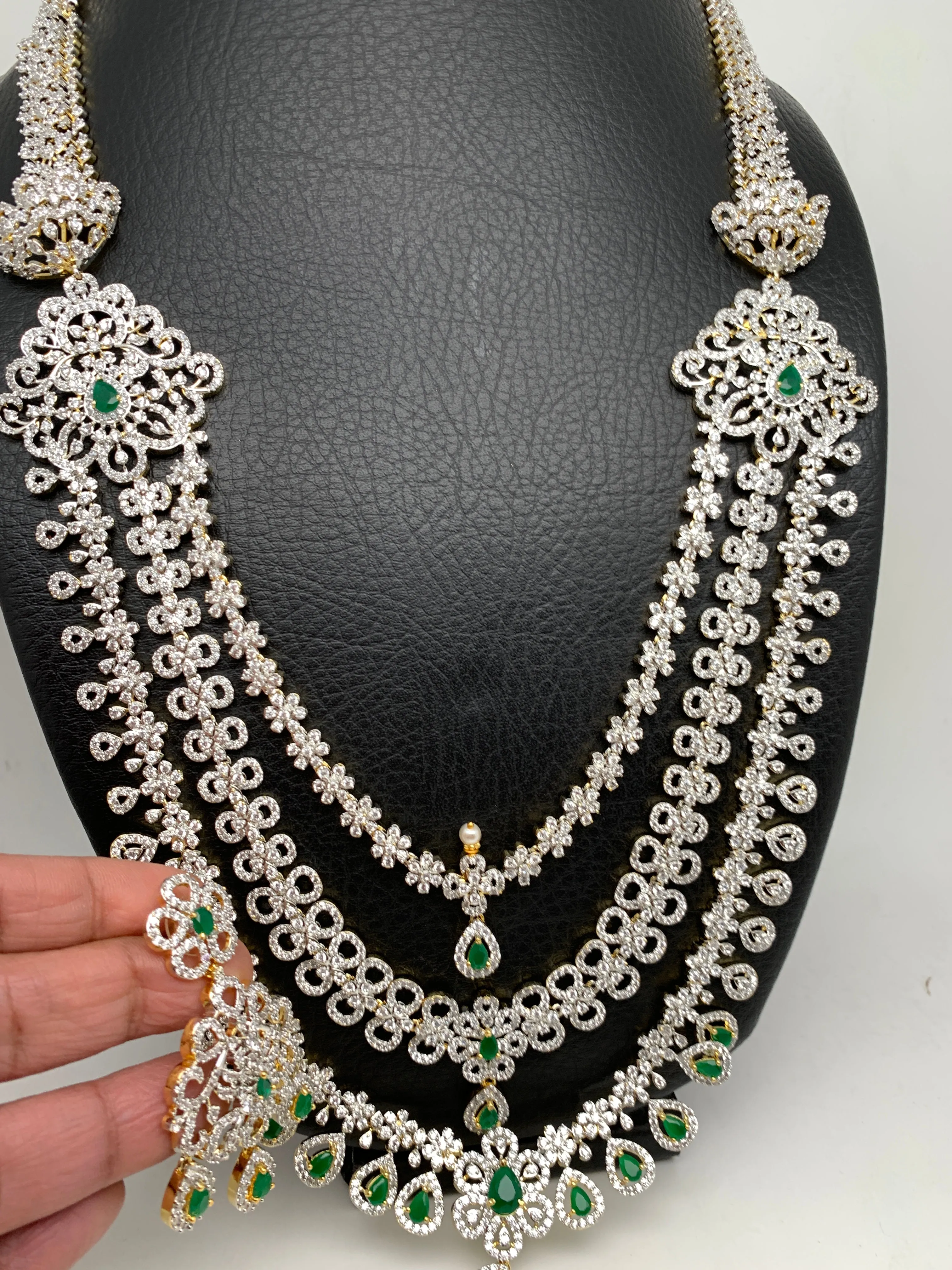 AD Emerald Green Stone Multi Layer Teen Lada Long Necklace