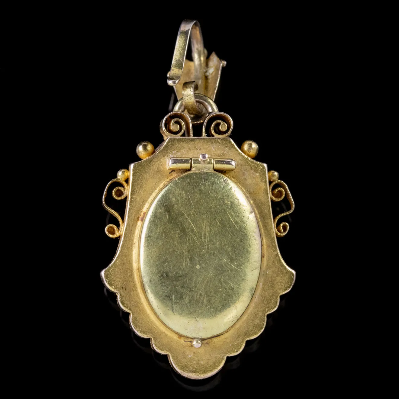 Antique Victorian Etruscan Locket Pendant 18Ct Gold Circa 1880