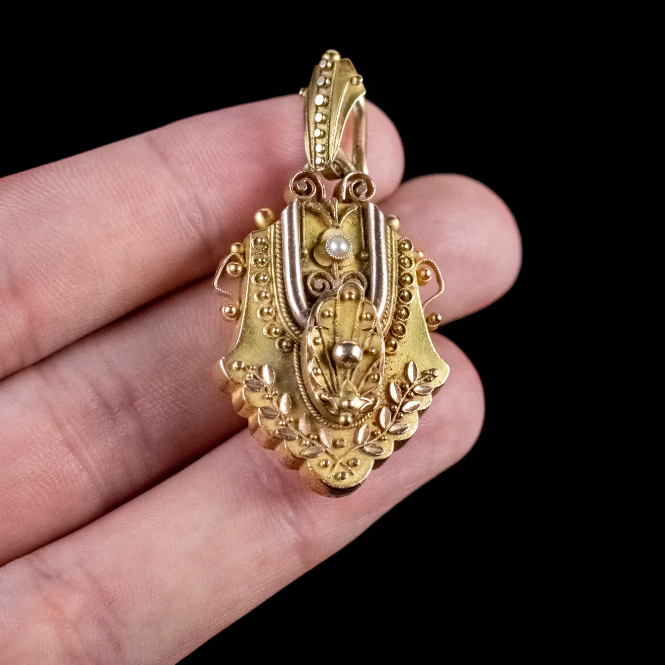 Antique Victorian Etruscan Locket Pendant 18Ct Gold Circa 1880