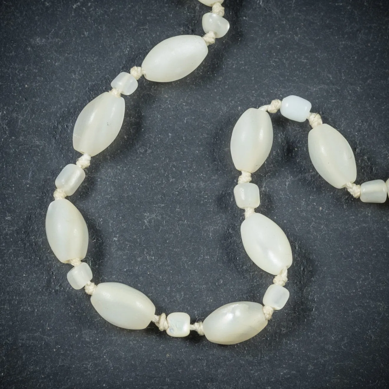 Art Deco Style Mother Of Pearl Pendant Necklace Silver