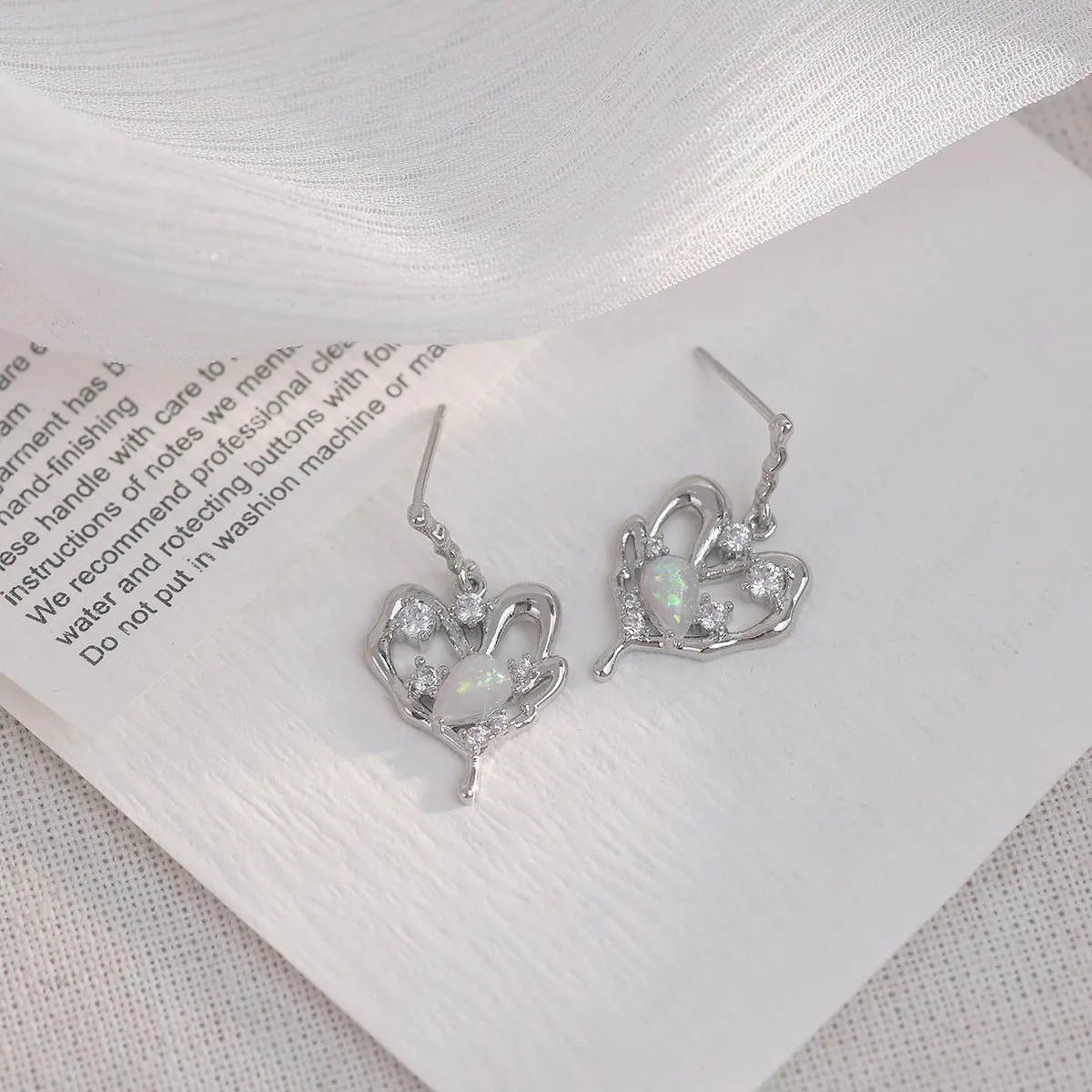 [Clearance] Silver Heart Earrings - Maya