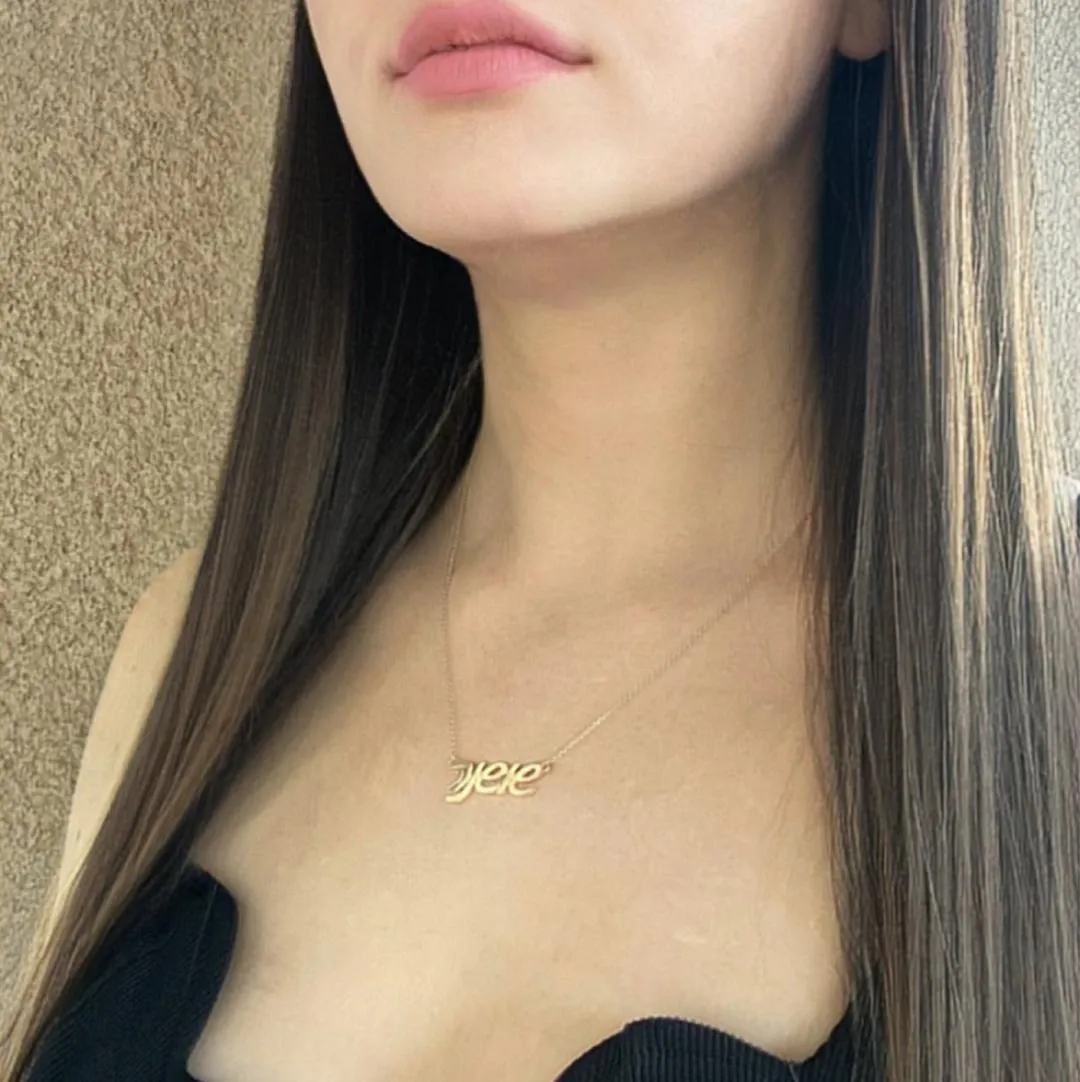 Custom Hebrew Name Necklace