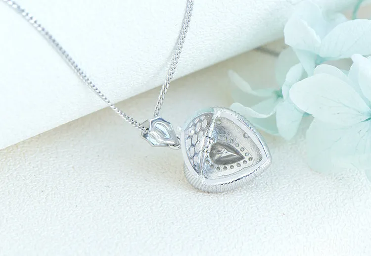 Elegant Ladies Blue Moonstone Pendant Necklace Heart Silver Locket Necklace For Women