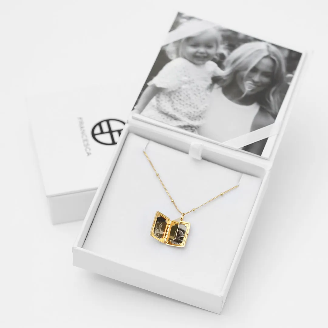 Etch Story Locket Jessica Urlichs - All I see is you