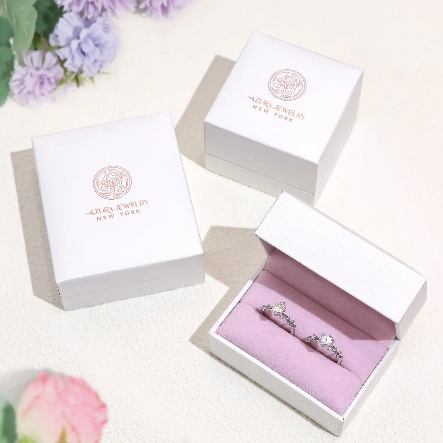 Everlasting Heart Sky Blue Topaz Ring©