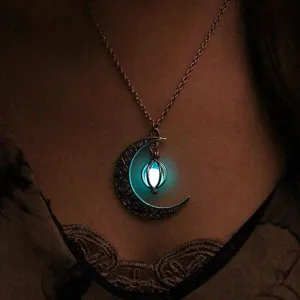 Glowing Moon Goddess Necklace - BF