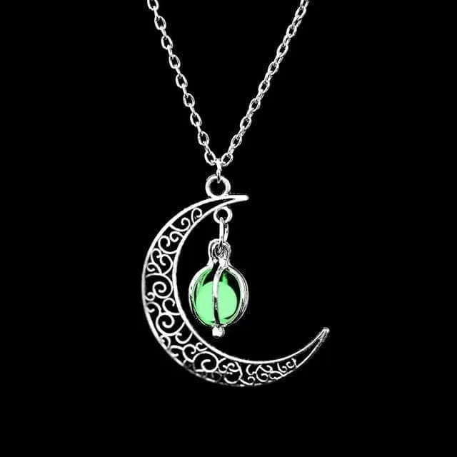 Glowing Moon Goddess Necklace - BF