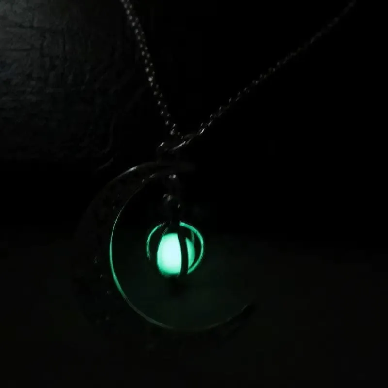 Glowing Moon Goddess Necklace - BF