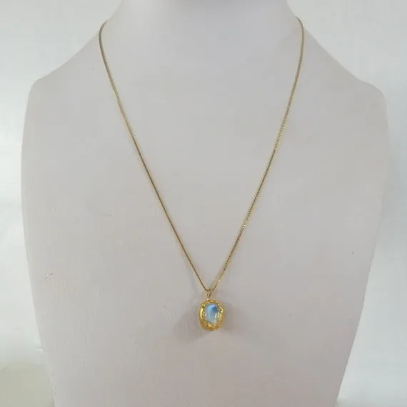 Hammered Rainbow Moonstone Necklace