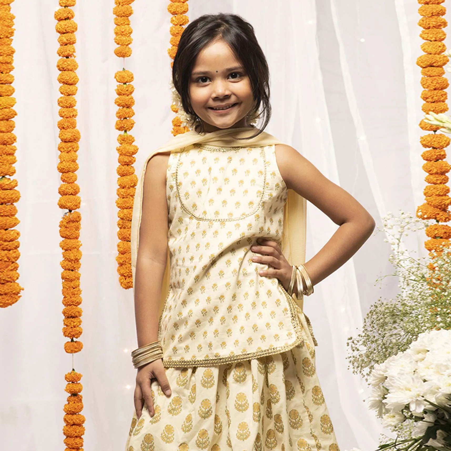 Kalki Girls Cream Lehenga And Kurta Set In Cotton With Floral Butti Print By Tiber Taber