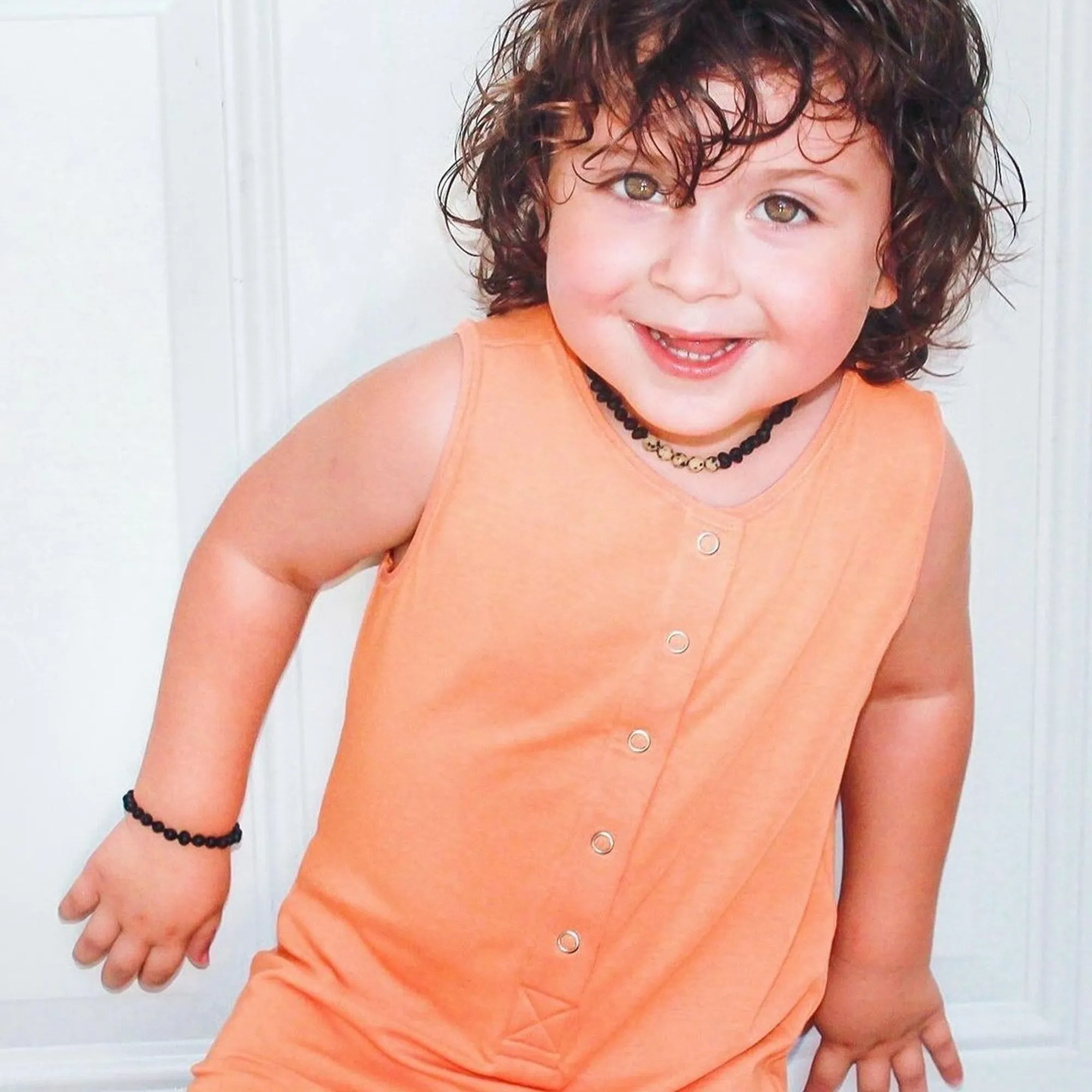 Kids | Dalmatian Jasper   Raw Cherry Amber Bracelet