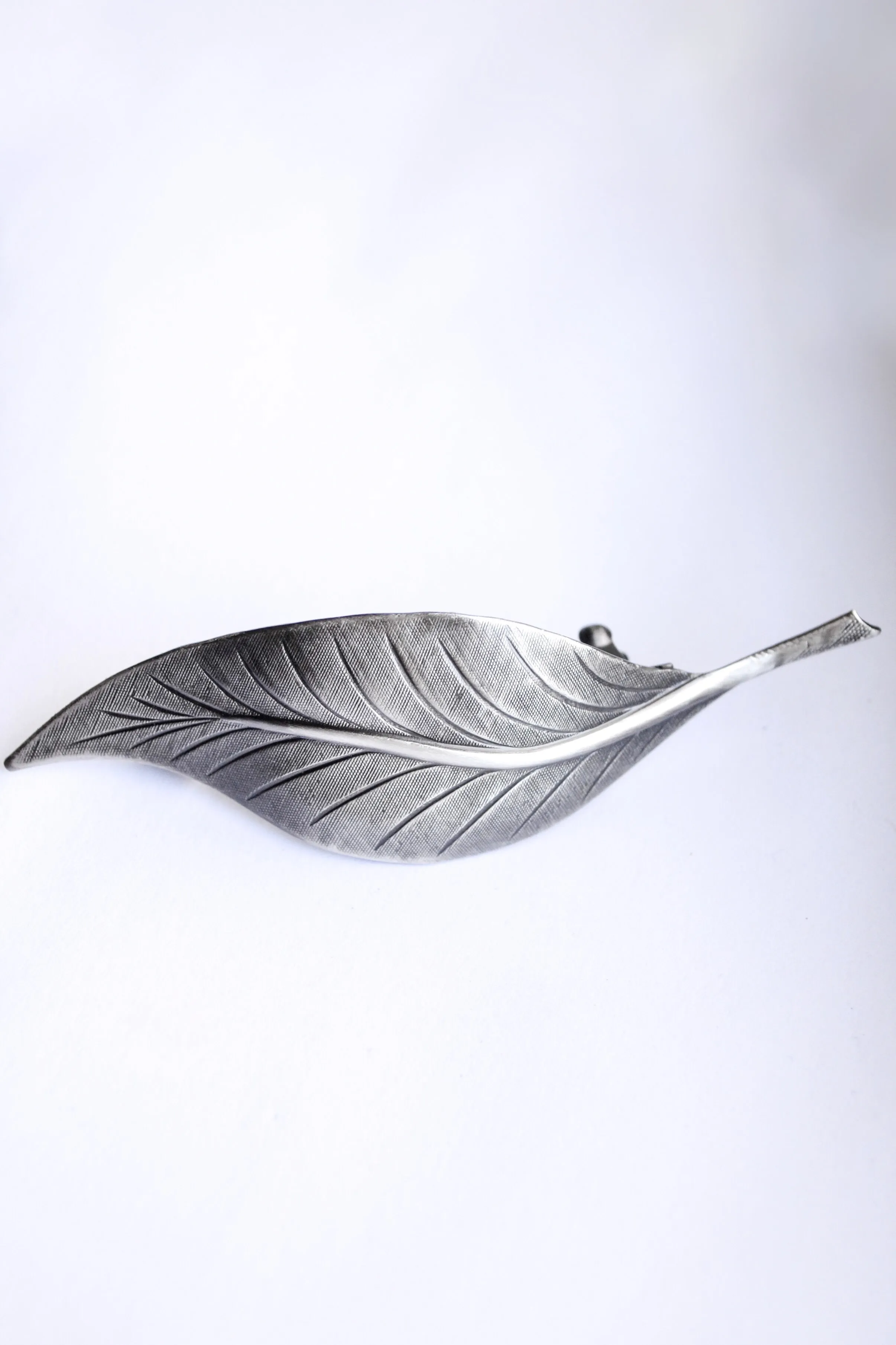 Leaf Barrette