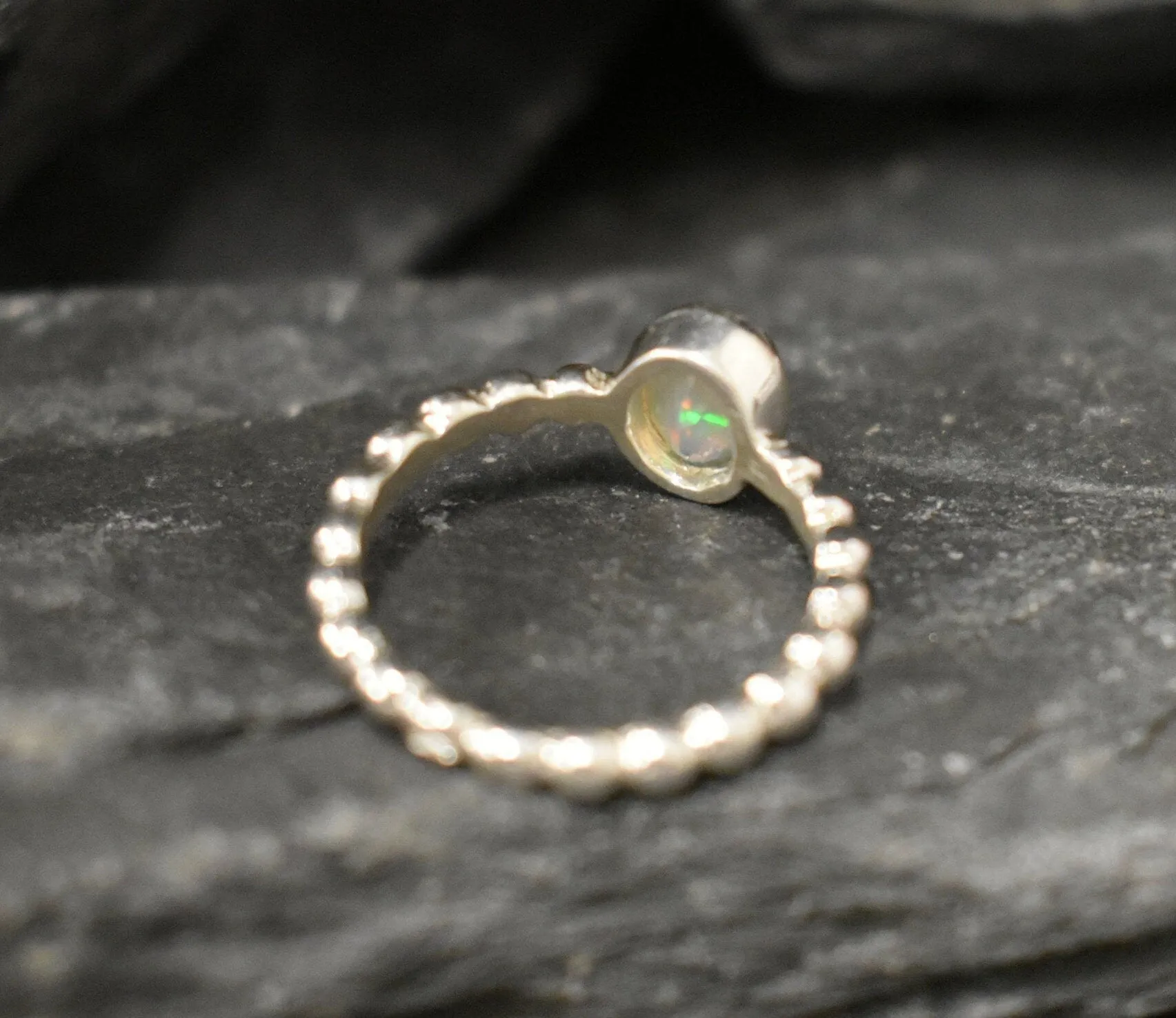 Natural Opal Ring - Oval Bezel Ring - Silver Bubble Band