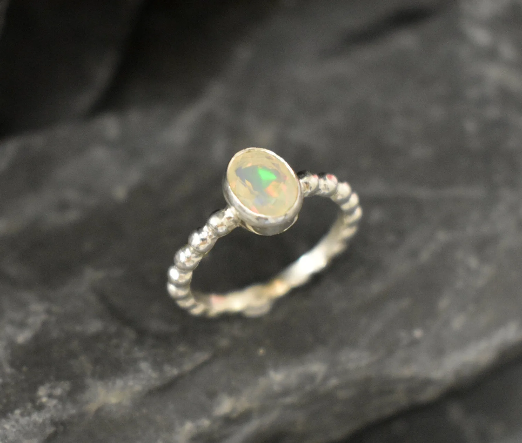 Natural Opal Ring - Oval Bezel Ring - Silver Bubble Band