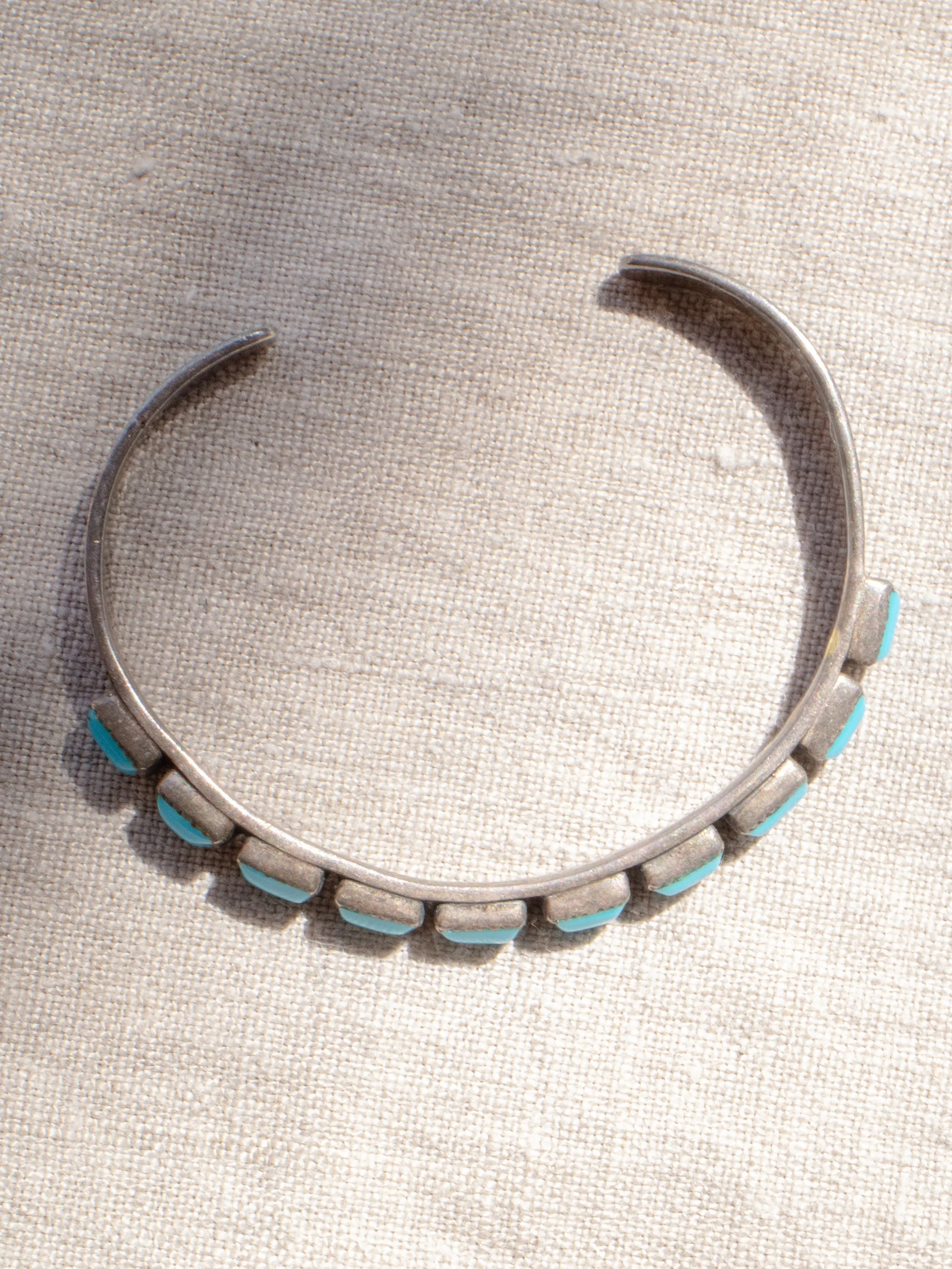 navajo vintage cuff bracelet with turquoise stones