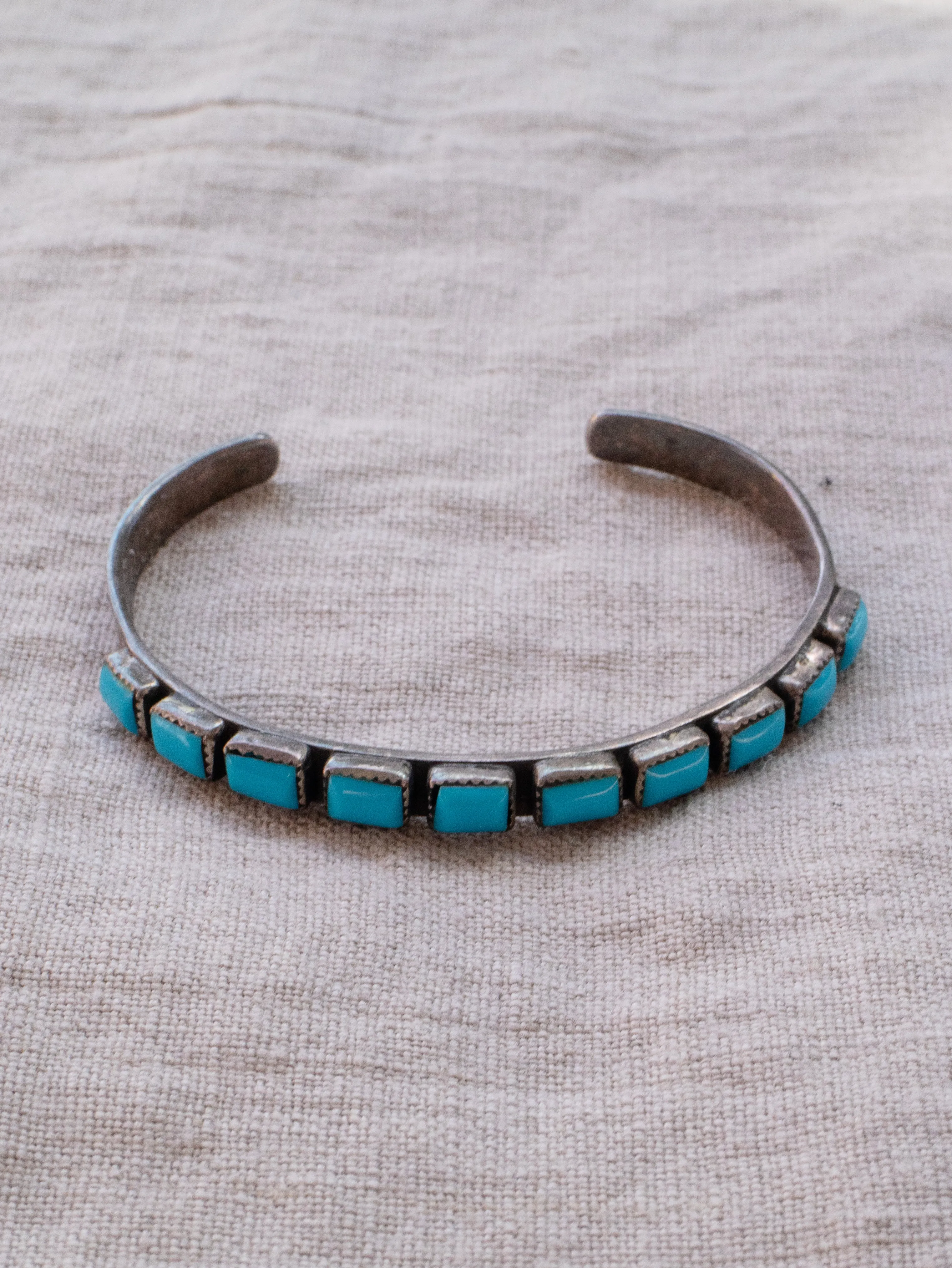 navajo vintage cuff bracelet with turquoise stones