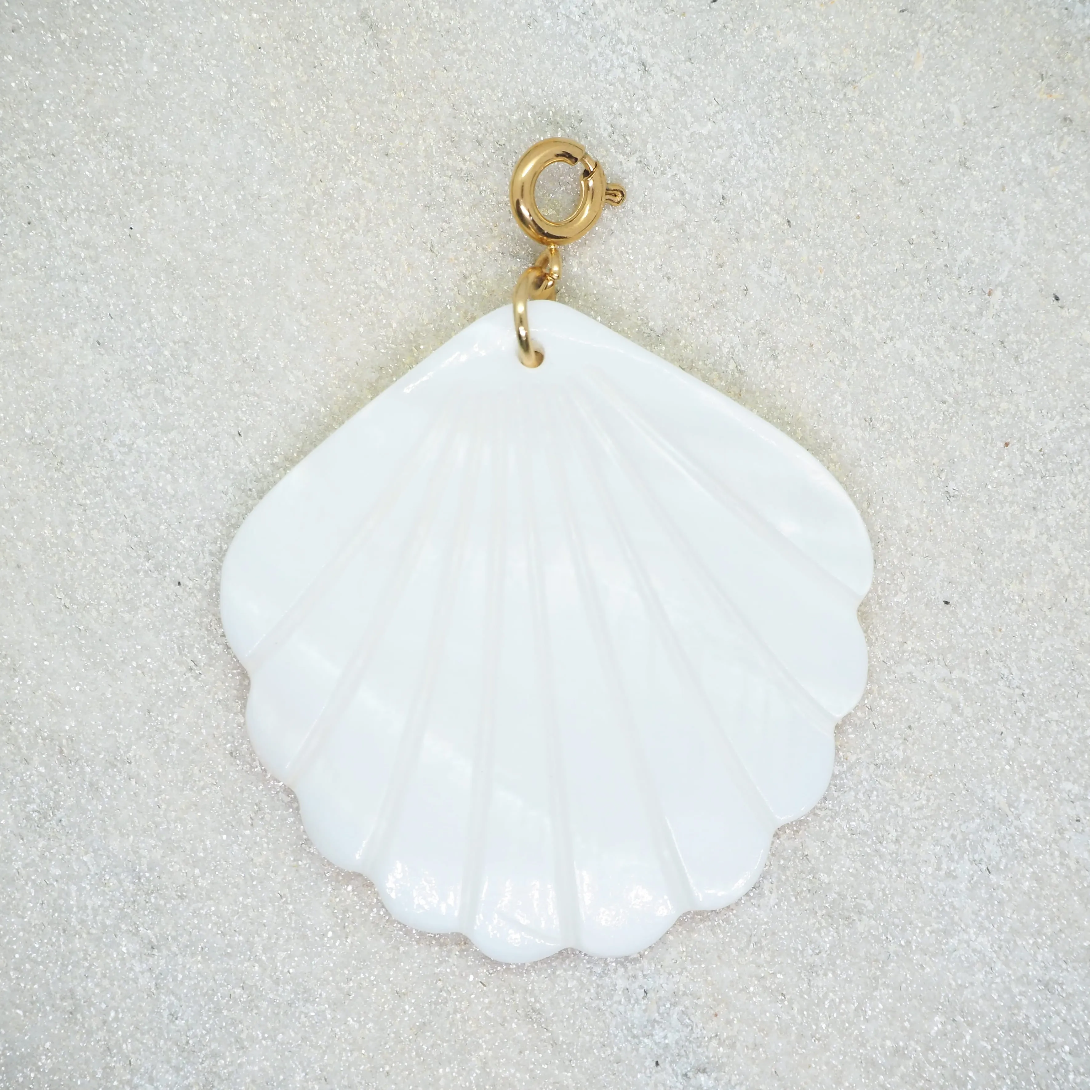 SEA LA VIE NECKLACE