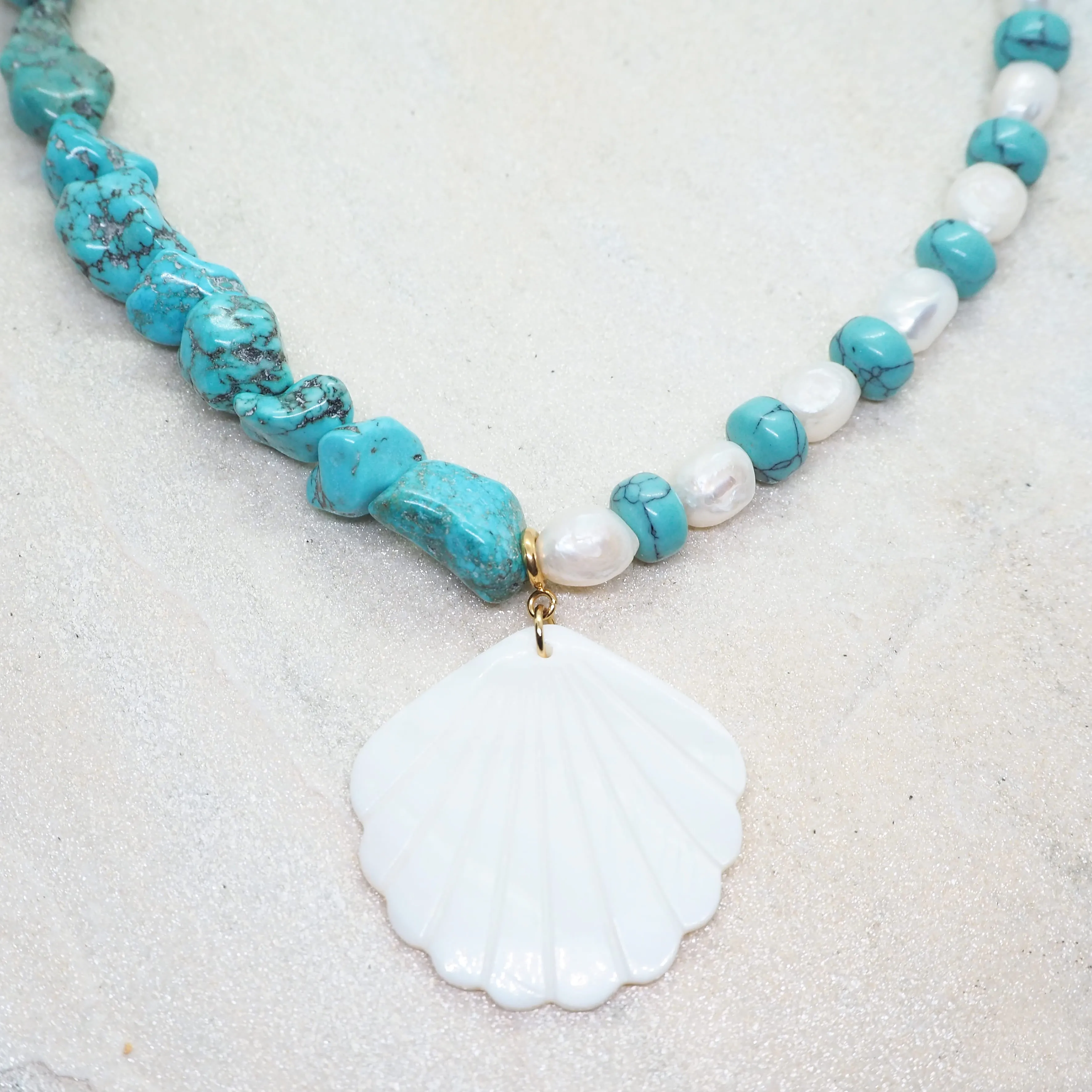 SEA LA VIE NECKLACE
