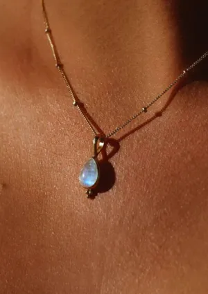 The Salty Gem Moonstone Necklace