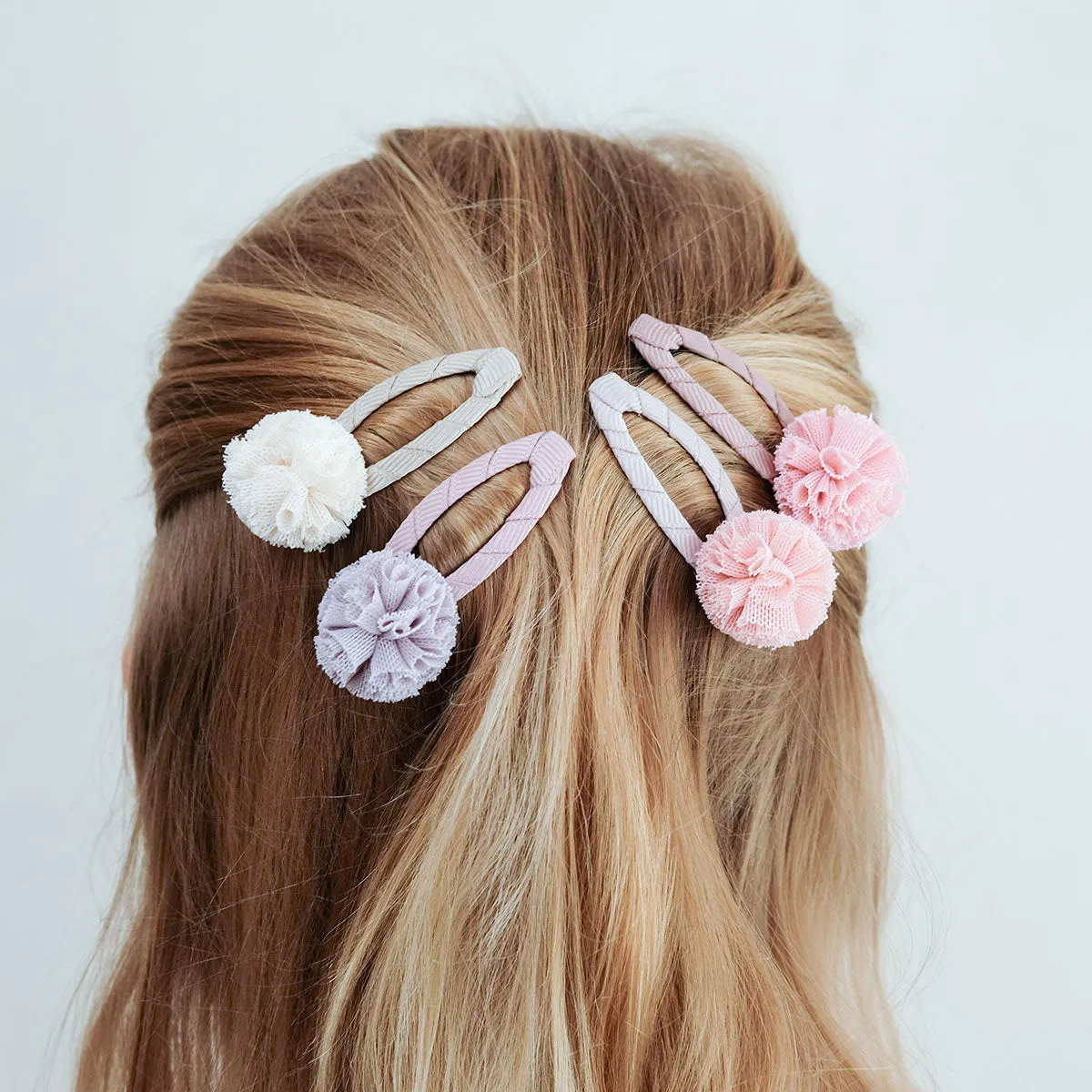Tulle Pom Clic Clac Hair Clips