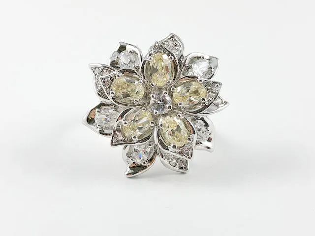 Unique Elegant Flower Petal Design Brass Ring