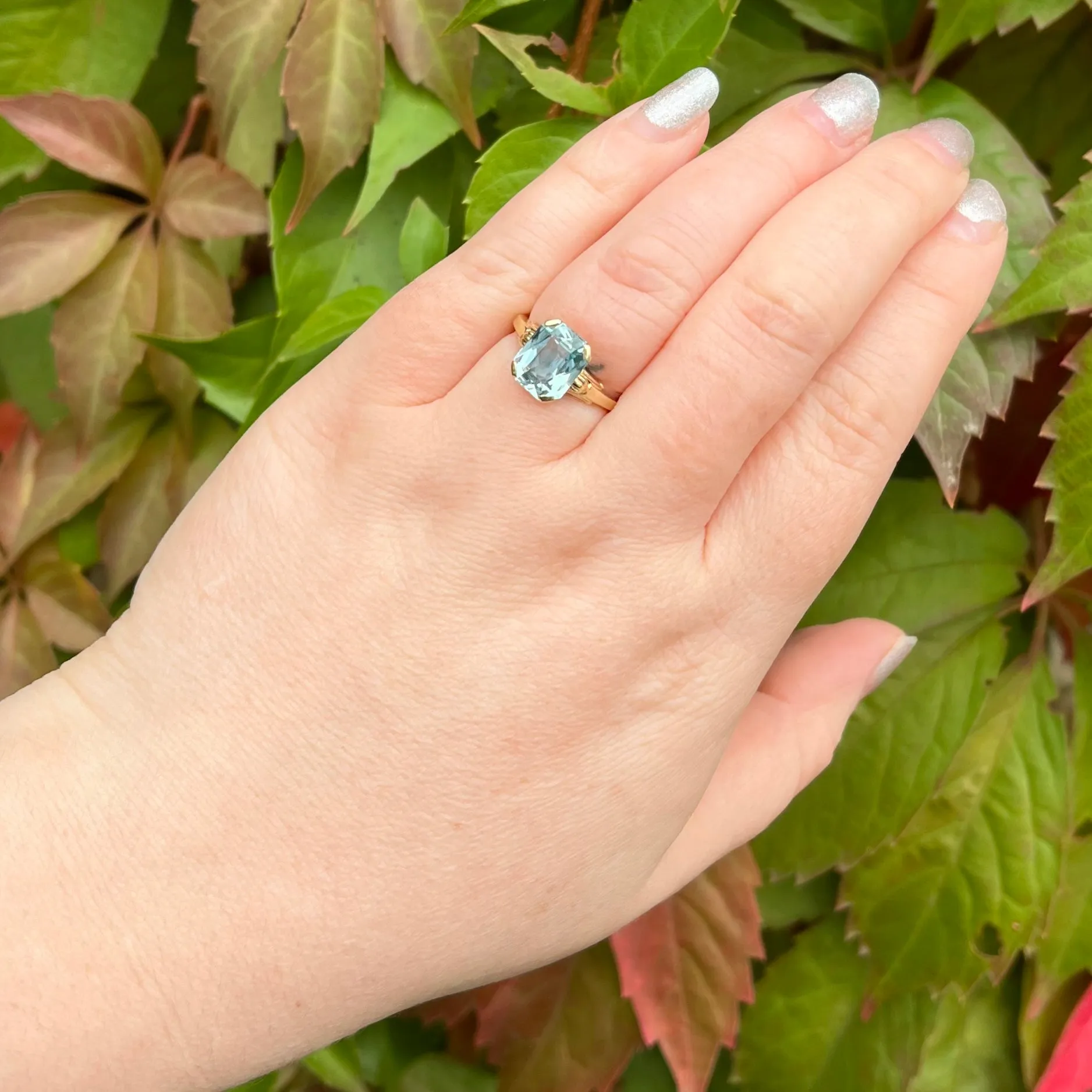 Vintage c. 1940s 14k Gold Aquamarine Solitaire Ring